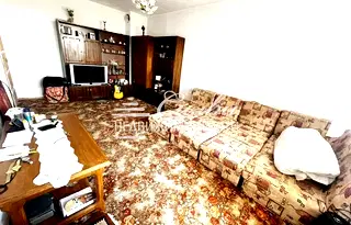 Двустаен апартамент в Шумен, Еверест
