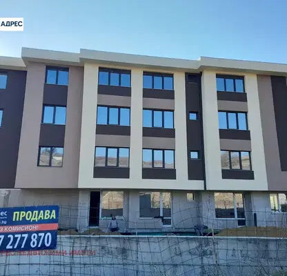 Снимка 2 — Двустаен апартамент в Стара Загора, Железник - център