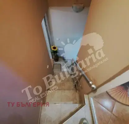 Снимка 5 — Двустаен апартамент във Велико Търново, Колю Фичето
