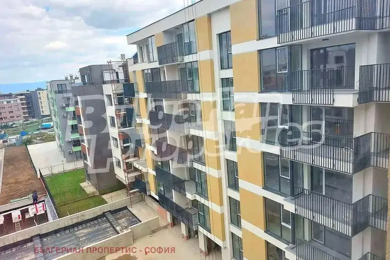 Двустаен апартамент в София, Малинова долина