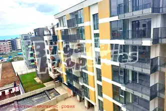 Двустаен апартамент в София, Малинова долина