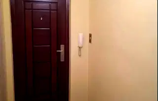 Двустаен апартамент с три отделни стаи и тераса в Младост 2, Варна
