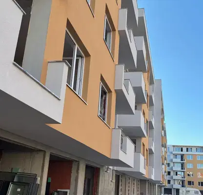 Снимка 2 — Двустаен апартамент в Пловдив, Остромила