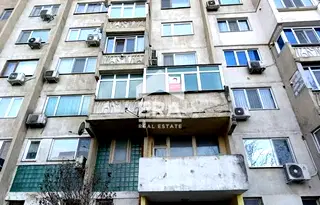 Двустаен апартамент в Шумен, Пазара