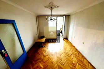 Двустаен апартамент в София, Полигона