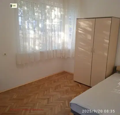 Снимка 2 — Двустаен апартамент в Редута с паркомясто и асансьор