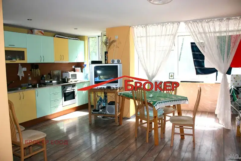 2-bedroom apartment in Sliven, Sini Kamyni
