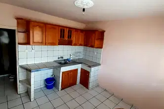 Двустаен апартамент в Шумен, Тракия