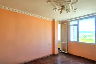 Двустаен апартамент в Шумен, Тракия