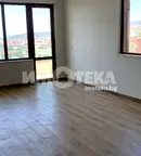 Двустаен апартамент във Варна, Виница