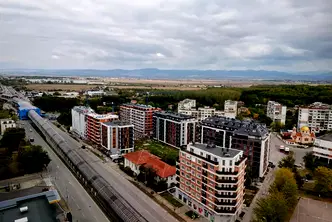 Двустаен апартамент с югозападно изложение в Връбница 2, София