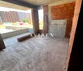 Снимка 2 — Двустаен апартамент в Пловдив, Южен