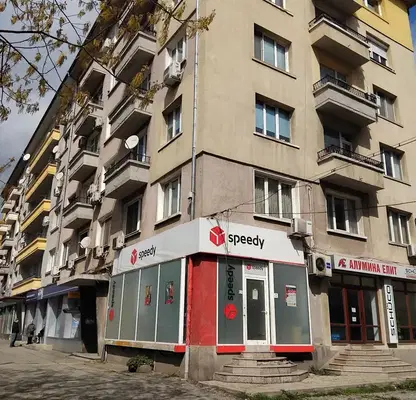 Снимка 2 — Двустаен апартамент в София, Зона Б-19
