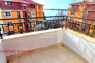 Двустаен апартамент в Бургас, Ахелой