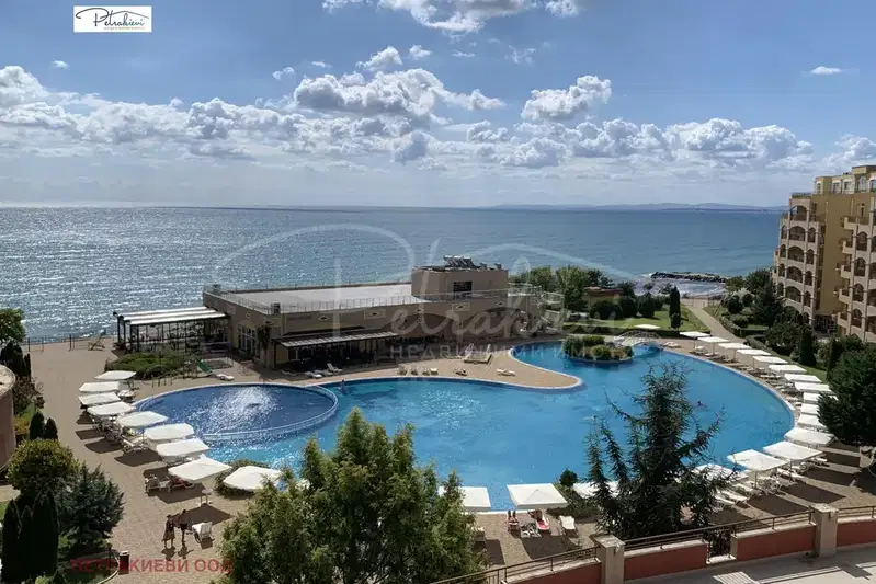 2-bedroom apartment in Oblast Burgas, Aheloi
