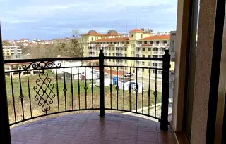 Двустаен апартамент в Бургас, Царево