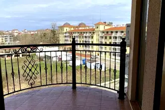 Двустаен апартамент в Бургас, Царево