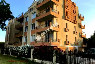 Двустаен апартамент в Бургас, Поморие