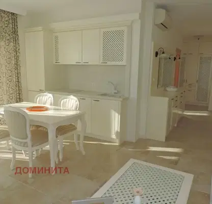Снимка 4 — Двустаен апартамент с морска гледка в Приморско