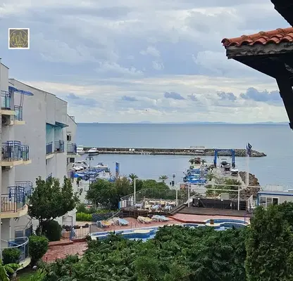 Снимка 3 — Двустаен апартамент в Бургас, Свети Влас