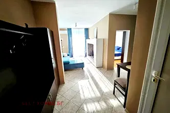 Двустаен апартамент в Бургас, к.к. Слънчев бряг