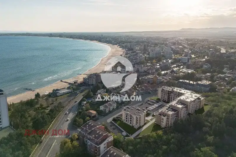 Двустаен апартамент в Бургас, к.к. Слънчев бряг
