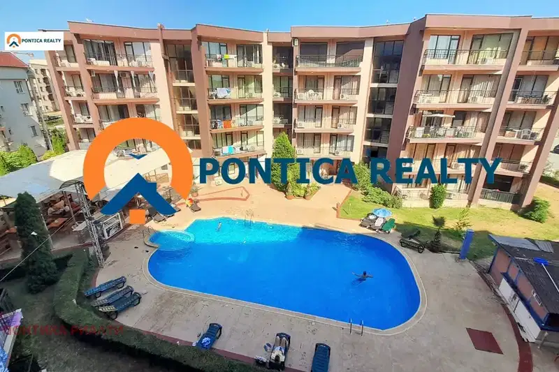 Two-room apartment 78 sq m in Sunny Beach with pool