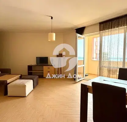 Снимка 3 — Двустаен апартамент в Бургас, к.к. Слънчев бряг
