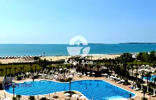 Двустаен апартамент в Бургас, к.к. Слънчев бряг