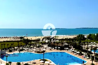 Двустаен апартамент в Бургас, к.к. Слънчев бряг