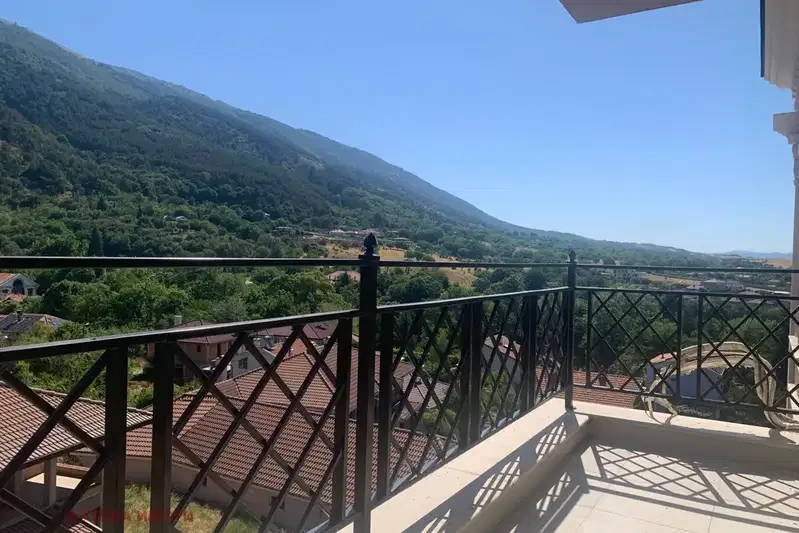 2-bedroom apartment in Oblast Plovdiv, Karlovo