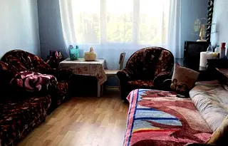 Едностаен апартамент в Перник, Изток