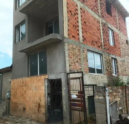 Снимка 2 — Едностаен апартамент във Варна, Трошево