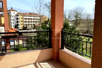 Едностаен апартамент в Бургас, Царево