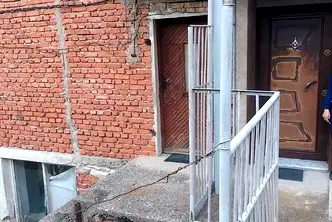 Етаж от къща в Кърджали, Байкал