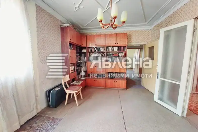 Етаж от къща в Ямбол, Център