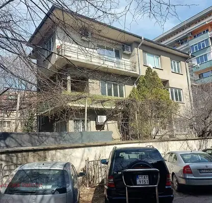 Снимка 2 — Етаж от къща в Стара Загора, Център