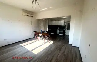 Етаж от къща в Пловдив, Център