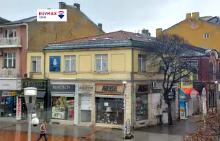 Етаж от къща във Варна, Център