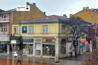 Етаж от къща във Варна, Център
