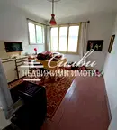 Етаж от къща в Шумен, Добруджански