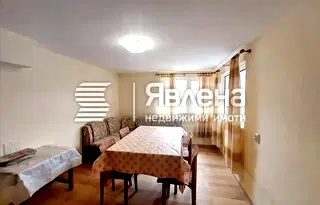 Етаж от къща в Ямбол, Каргон