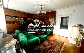 Етаж от къща в Шумен, Пожарната