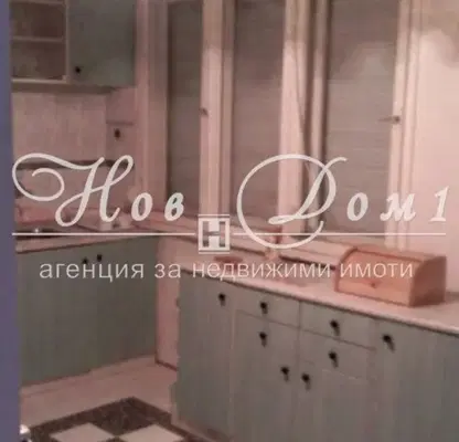 Снимка 3 — Етаж от къща в Пловдив, Прослав