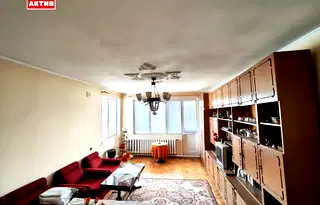 Етаж от къща в Търговище, Вароша