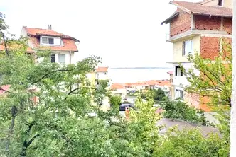 Етаж от къща в Бургас, Свети Влас