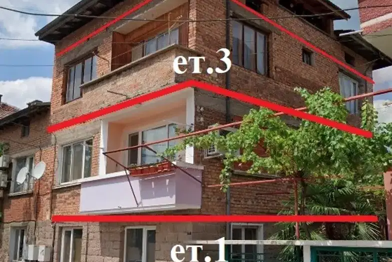 Етаж от къща в Пазарджик, Пещера