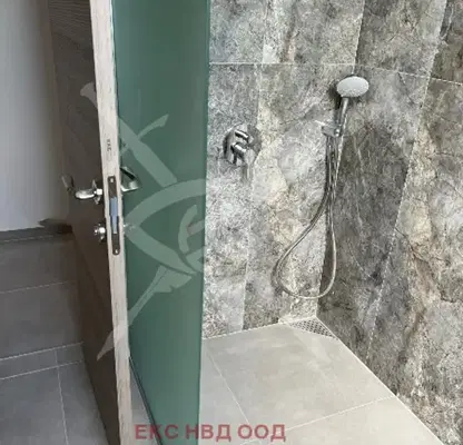 Снимка 5 — Етаж от къща в Пловдив, Асенов