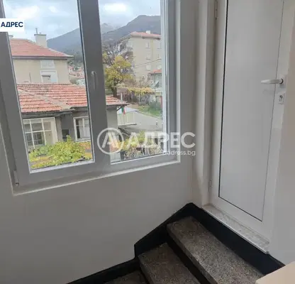 Photo 5 — Floor of House in Oblast Plovdiv, Sopot