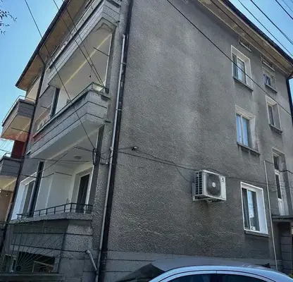 Photo 2 — Floor of House in Oblast Stara Zagora, Chirpan